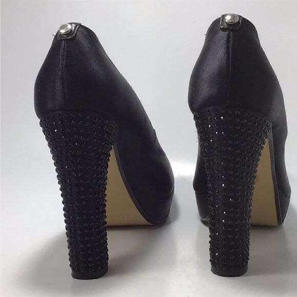 Michael Kors EUC Nadia Black Satin Crystal
Heels with Peep Toe Heels - Picture 11 of 13